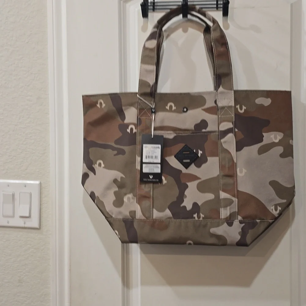 True Religion Dribble Camouflage Tote Bag